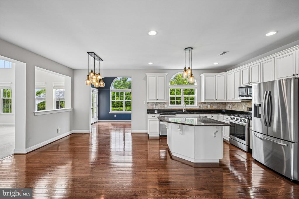 440 ELIZABETH WAY