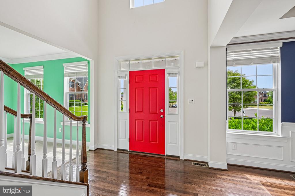 440 ELIZABETH WAY