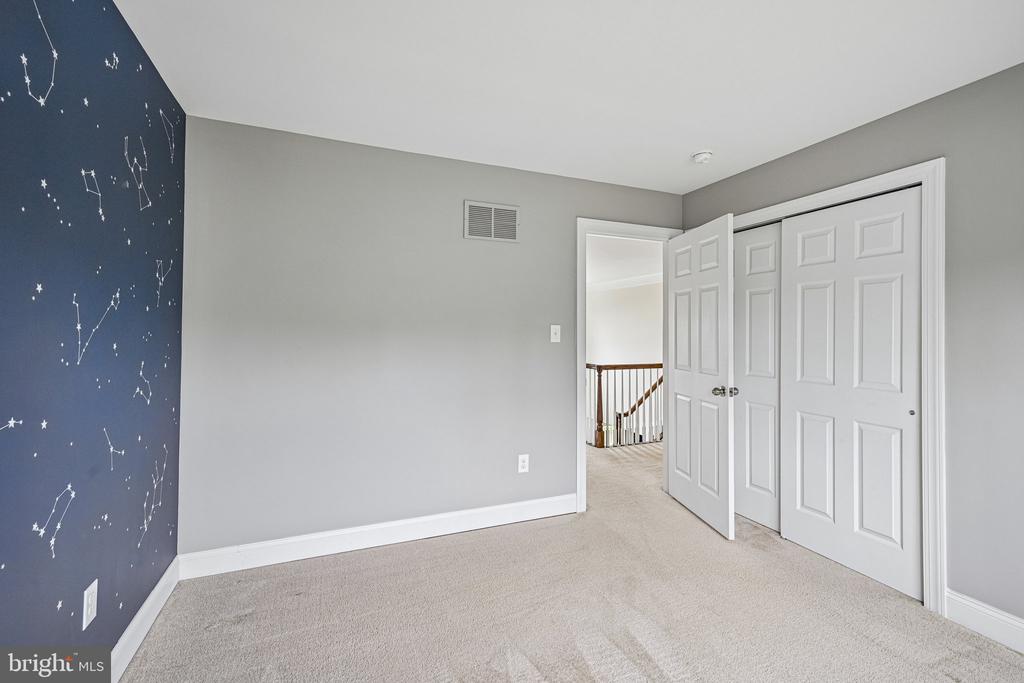 440 ELIZABETH WAY