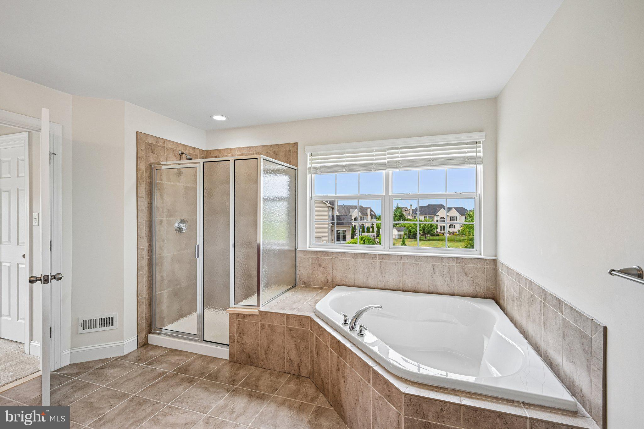 440 ELIZABETH WAY