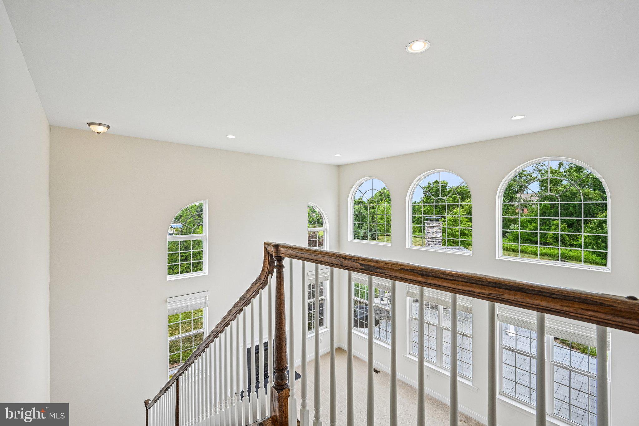 440 ELIZABETH WAY