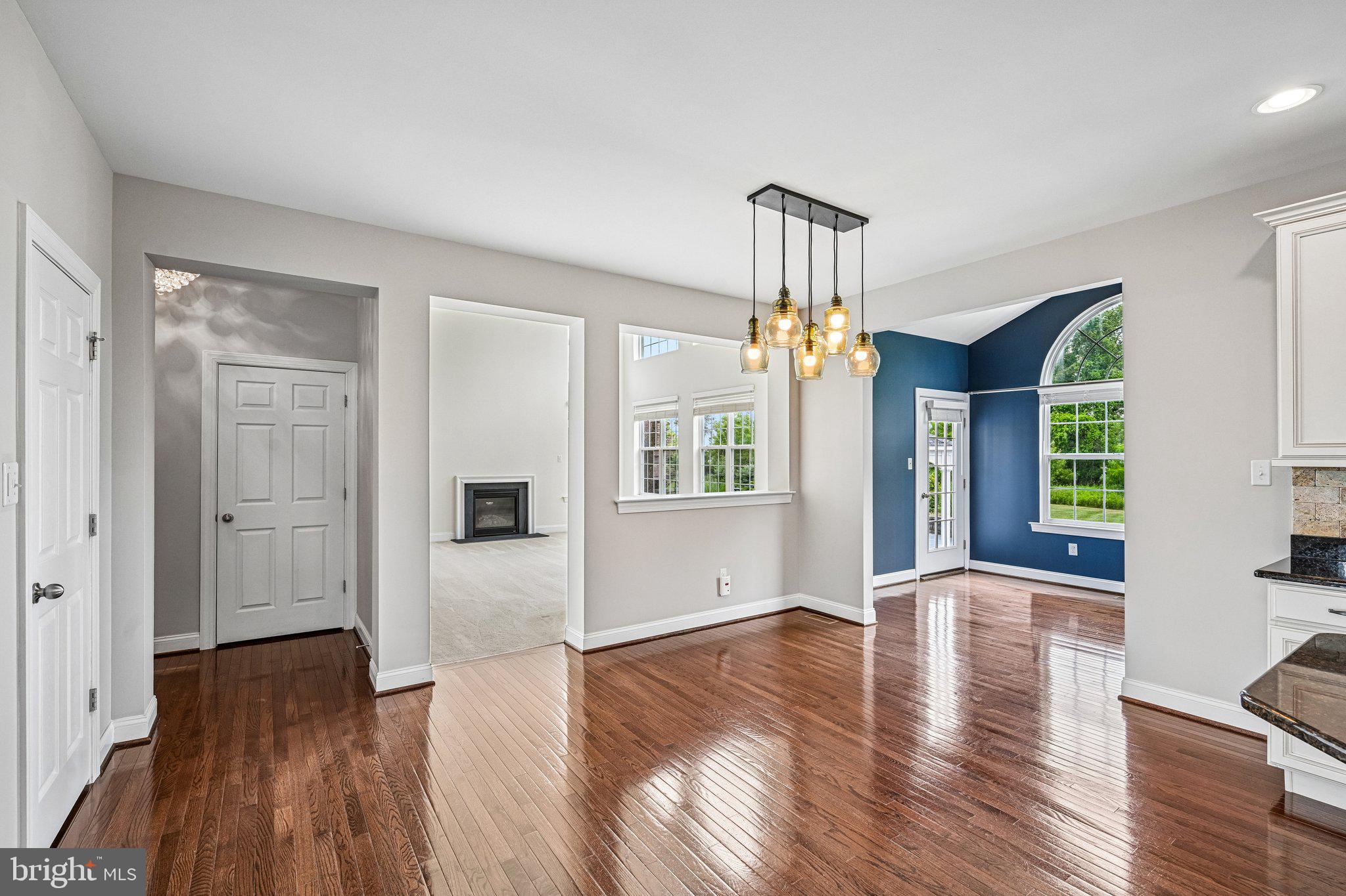 440 ELIZABETH WAY