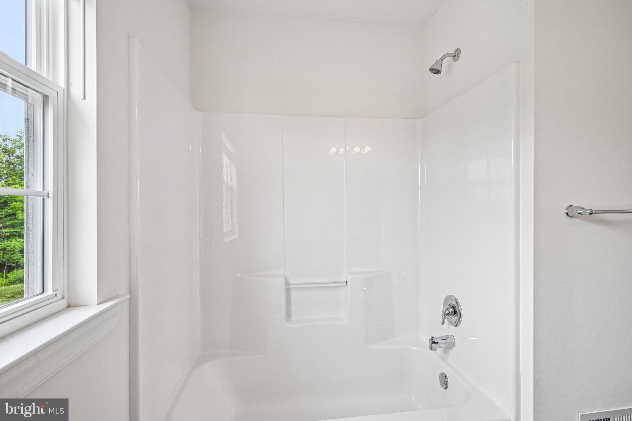 440 ELIZABETH WAY