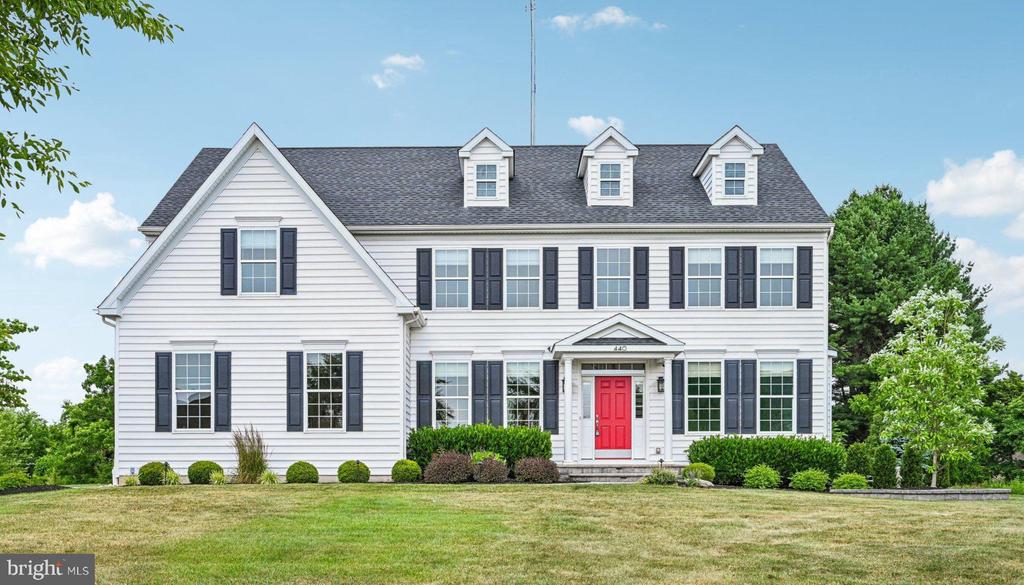 440 ELIZABETH WAY