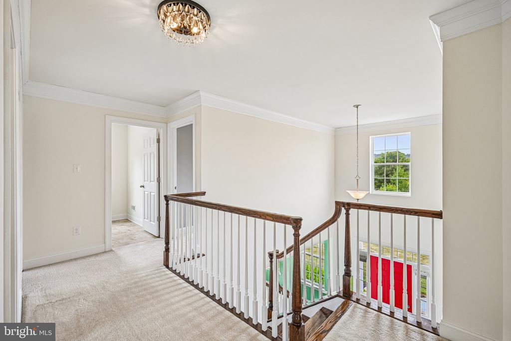 440 ELIZABETH WAY