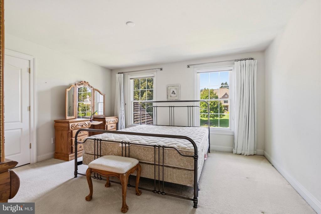 1705 MUSKET CIRCLE