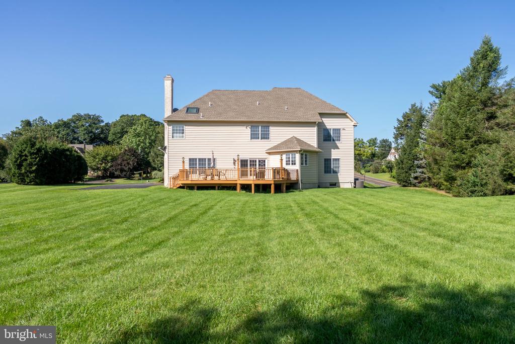 1705 MUSKET CIRCLE