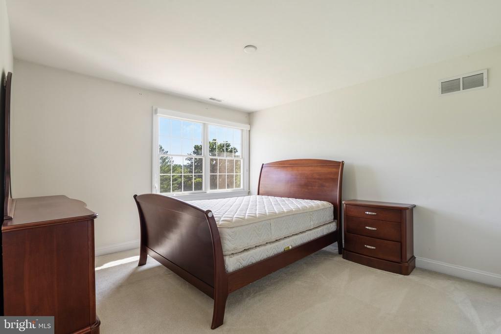 1705 MUSKET CIRCLE
