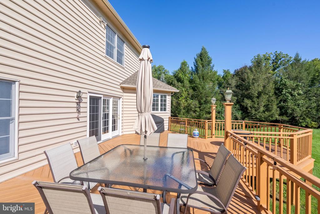 1705 MUSKET CIRCLE