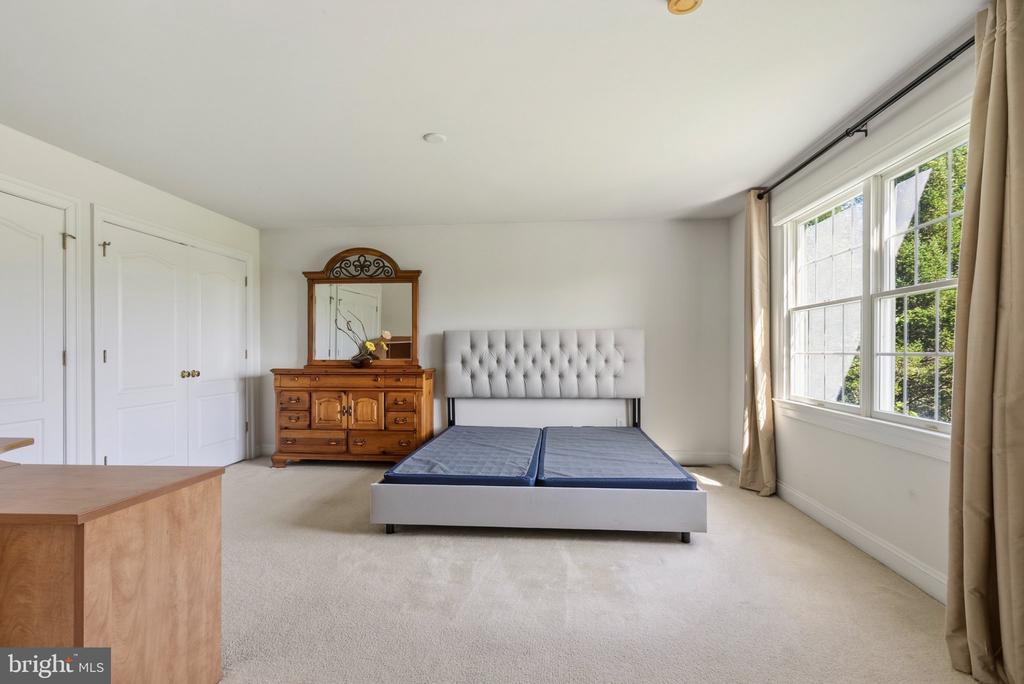 1705 MUSKET CIRCLE