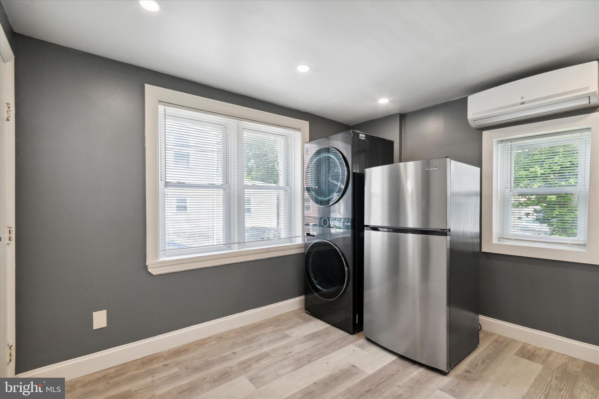 37 WALNUT ST #STUDIO