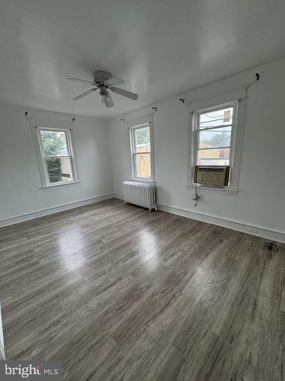 14 S RIGBY AVE