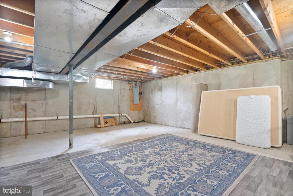 550 Delaware Ave