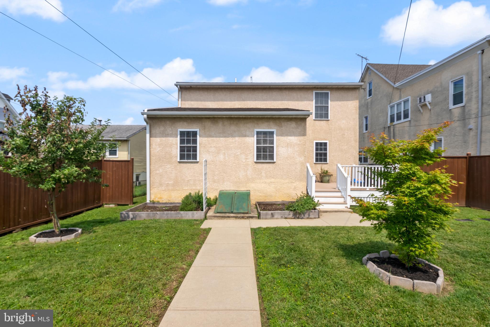 550 Delaware Ave
