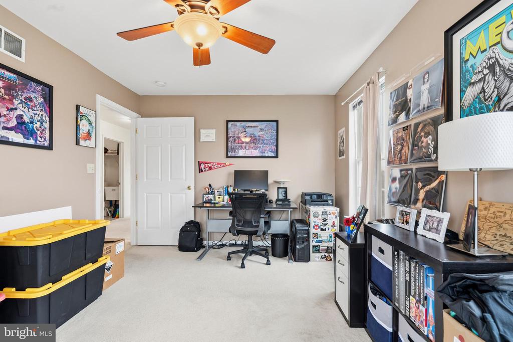 5261 DARTMOUTH DRIVE