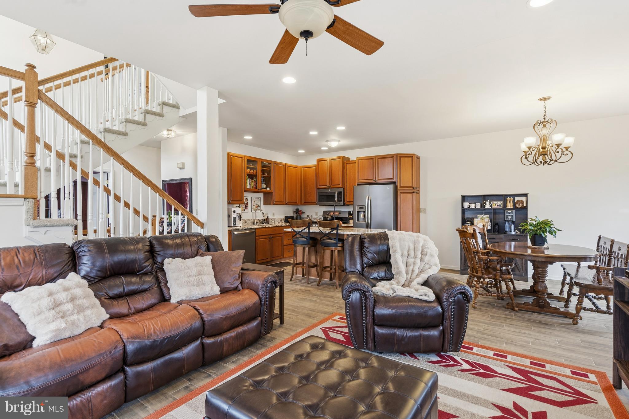 5261 DARTMOUTH DRIVE