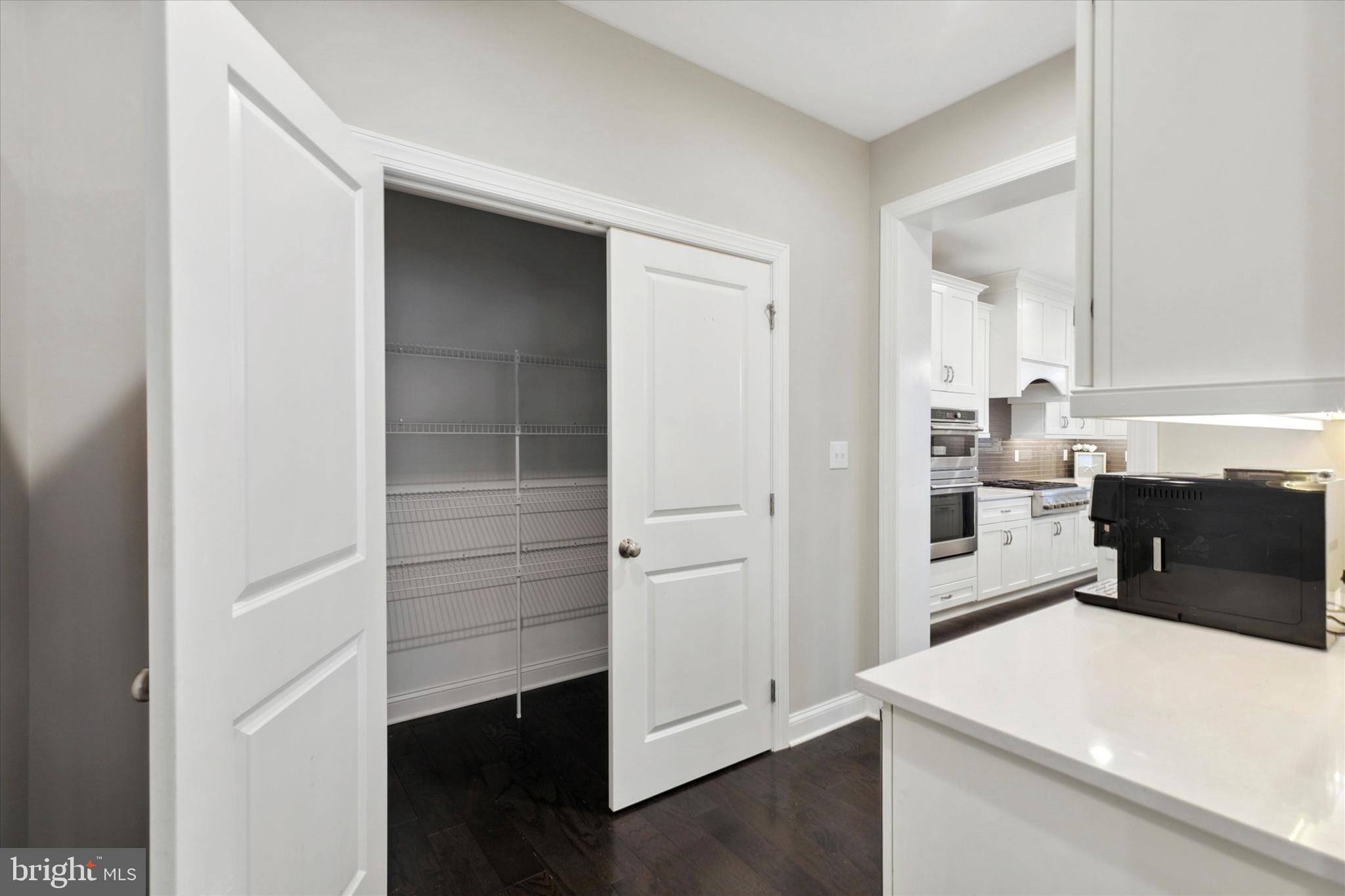 19 White Field Ct