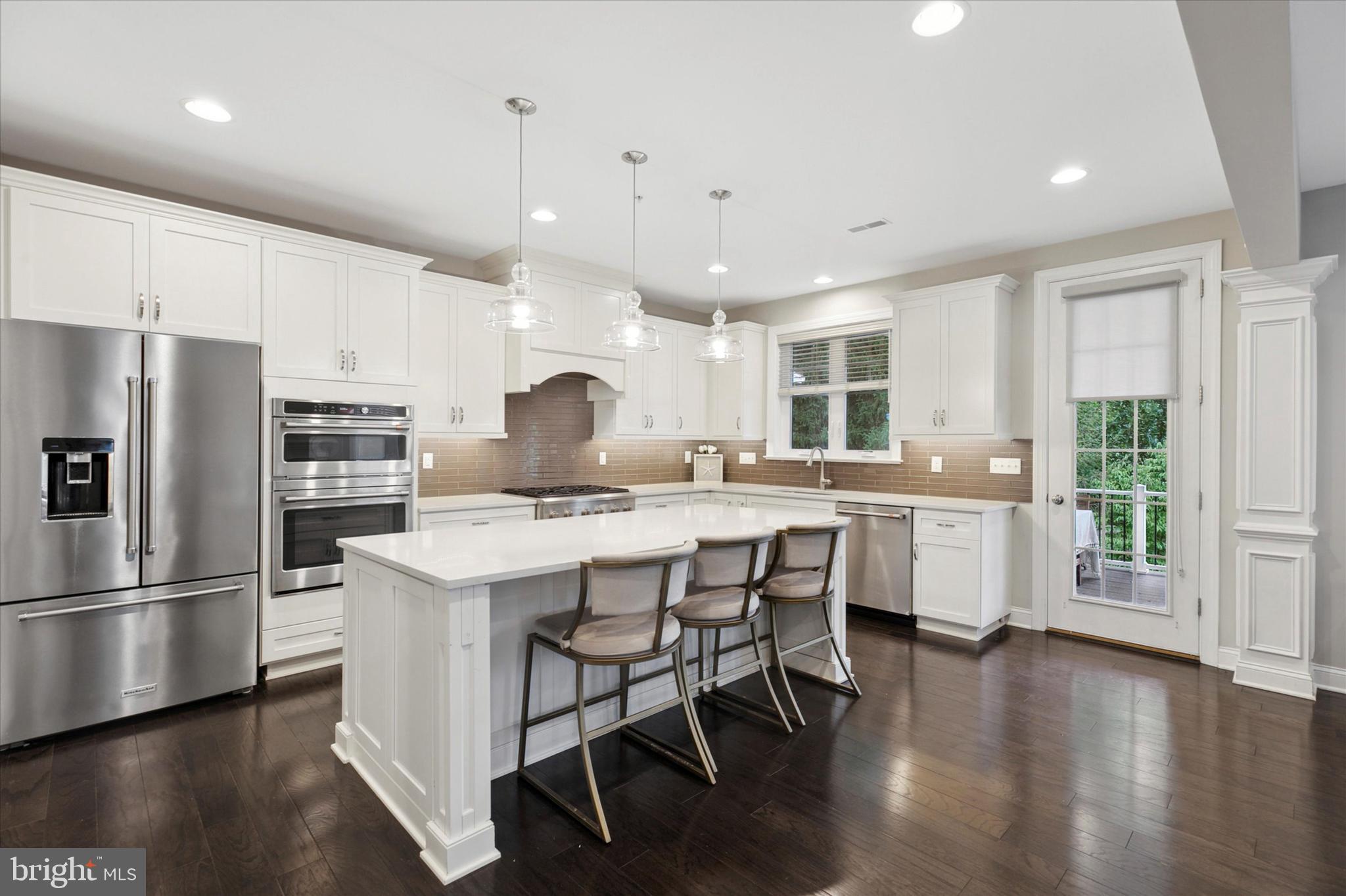 19 White Field Ct