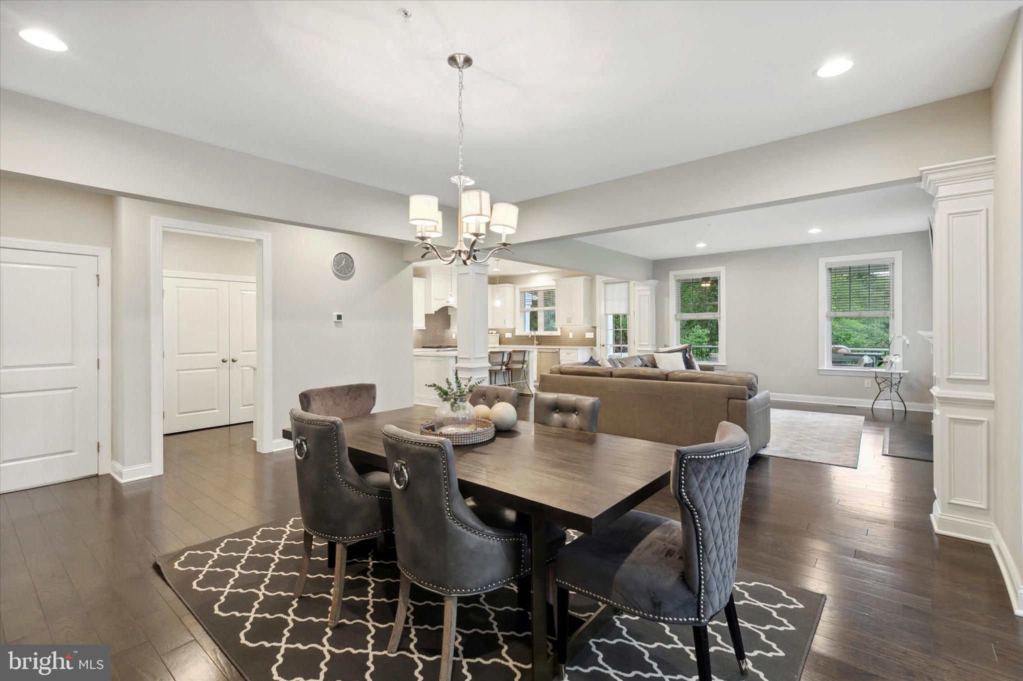 19 White Field Ct