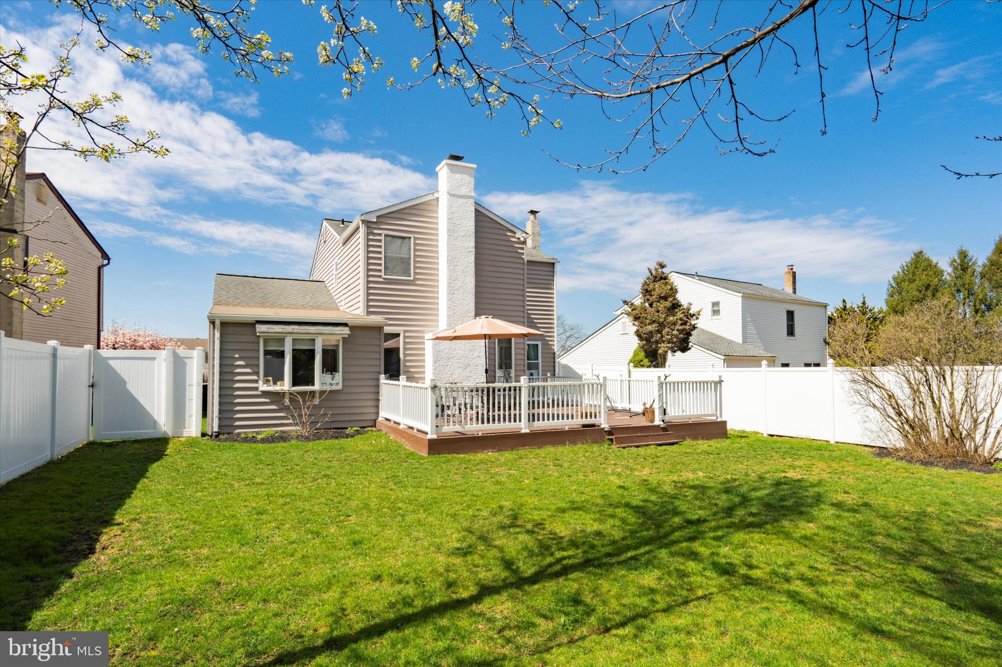 12 Hastings Dr