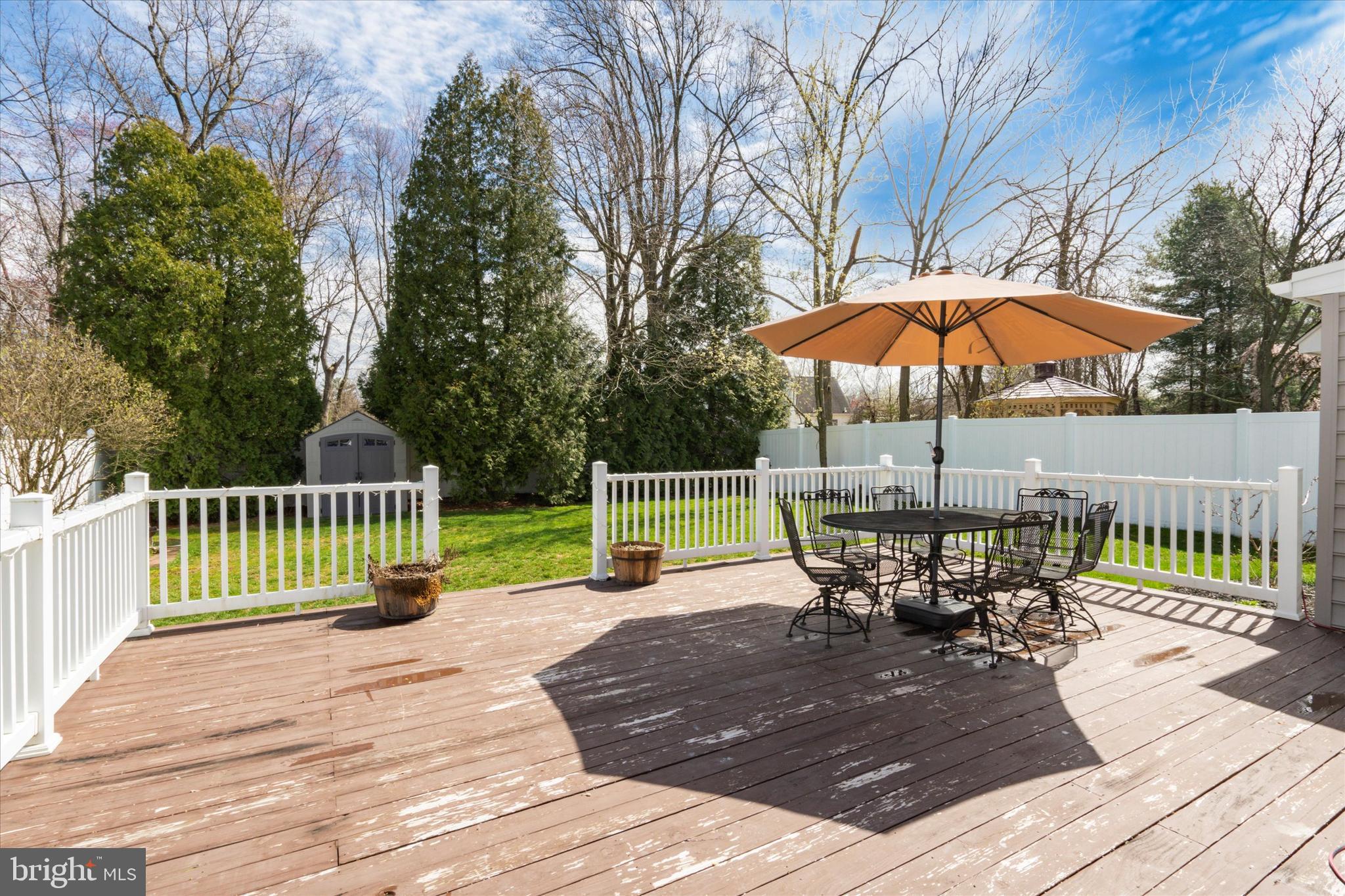 12 Hastings Dr