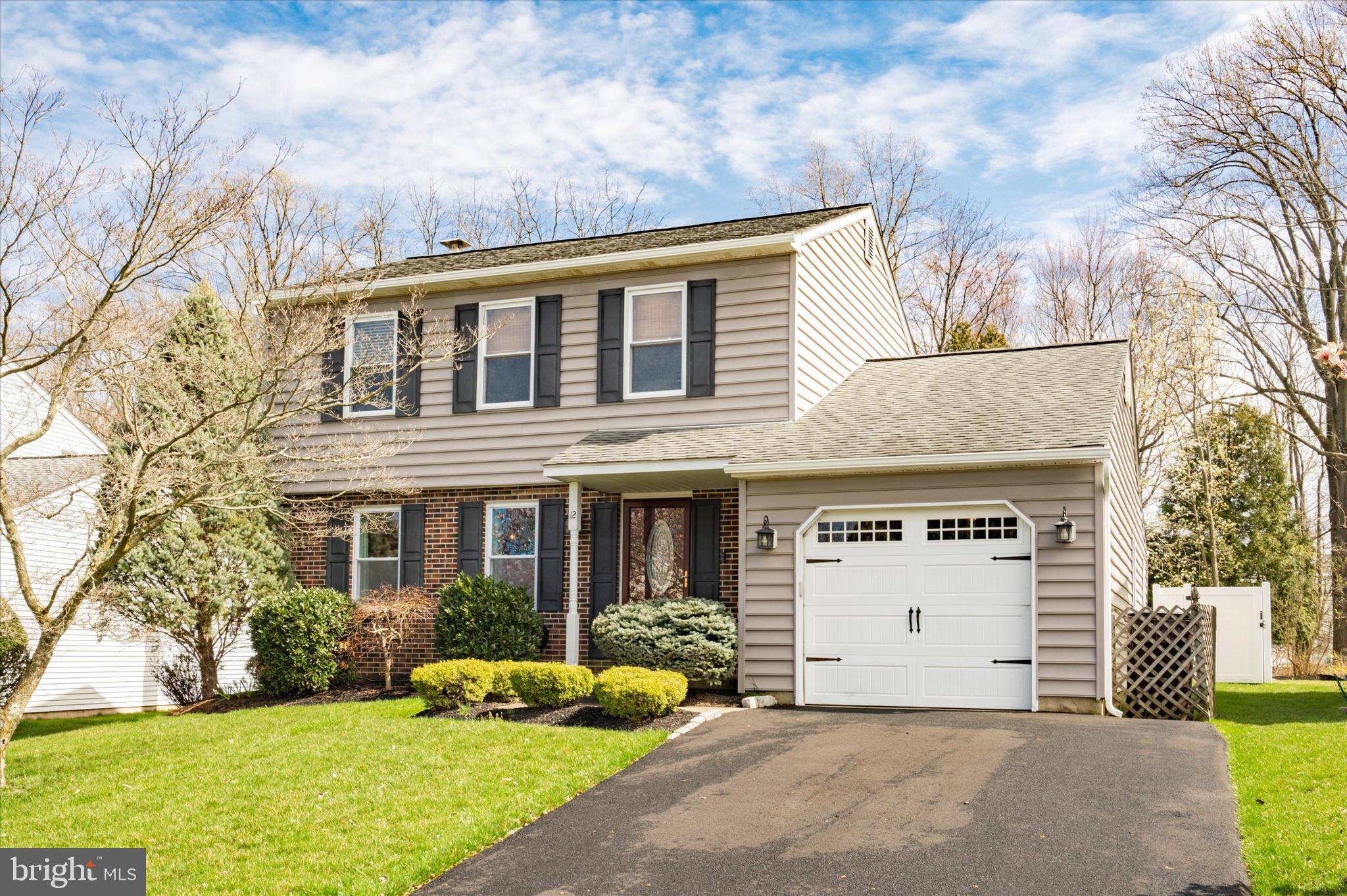 12 Hastings Dr