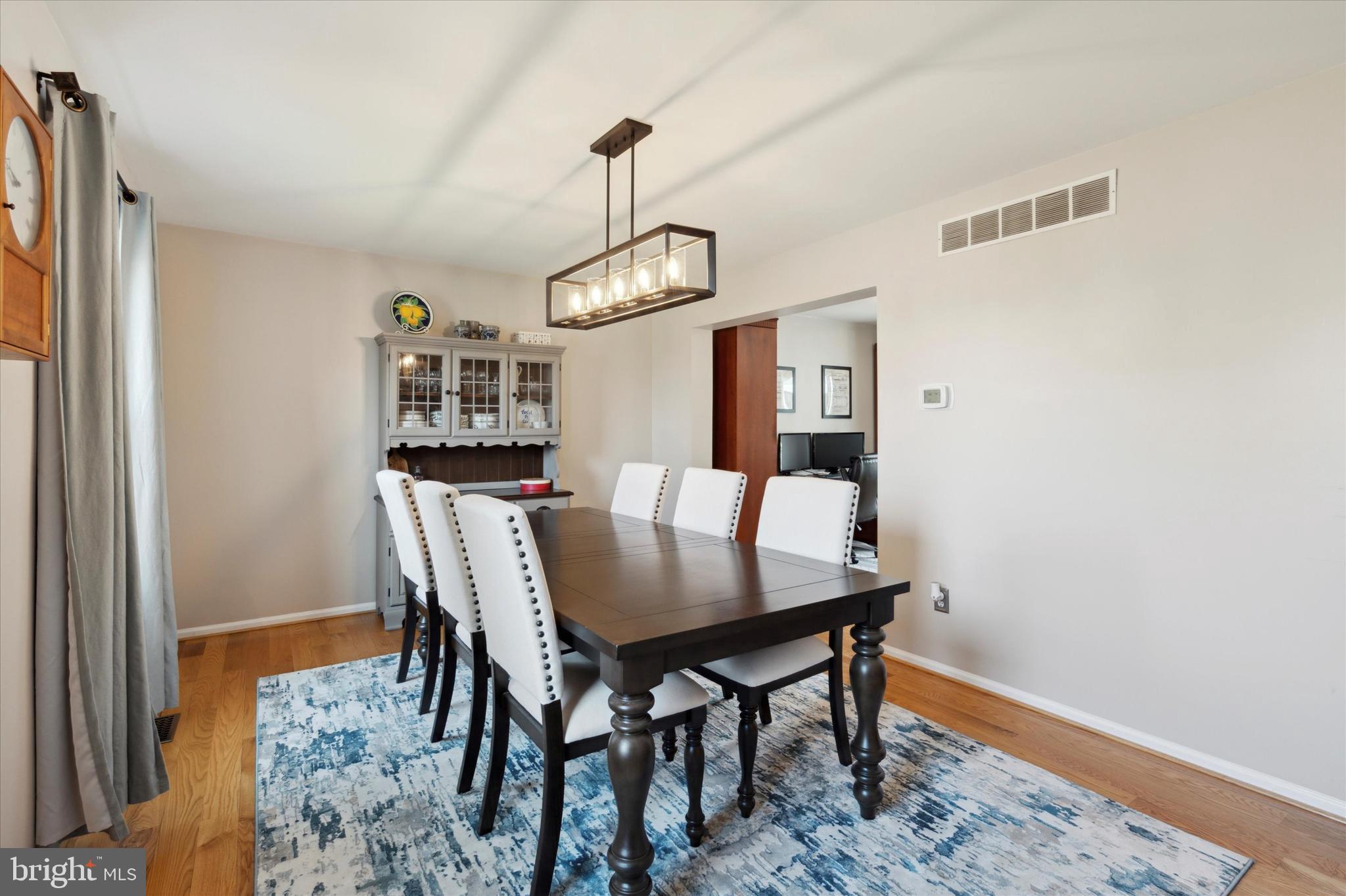 12 Hastings Dr