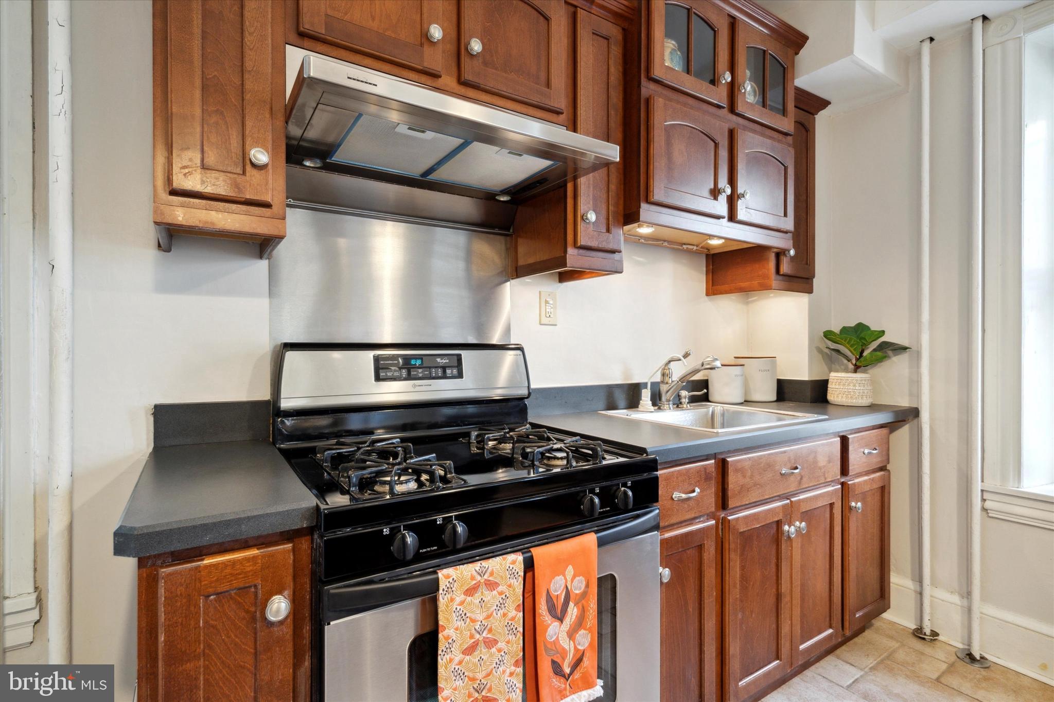 84 S Bethlehem Pike