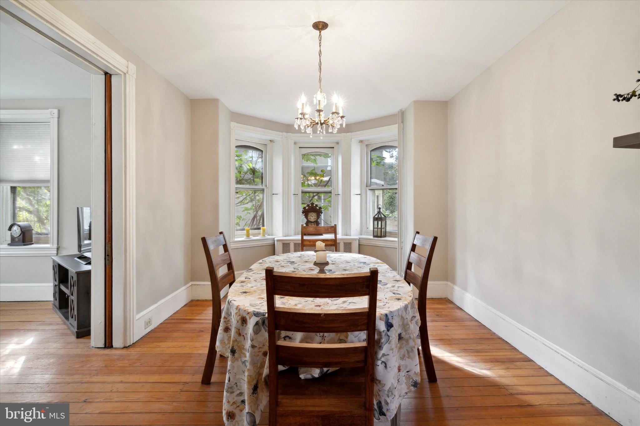 84 S Bethlehem Pike