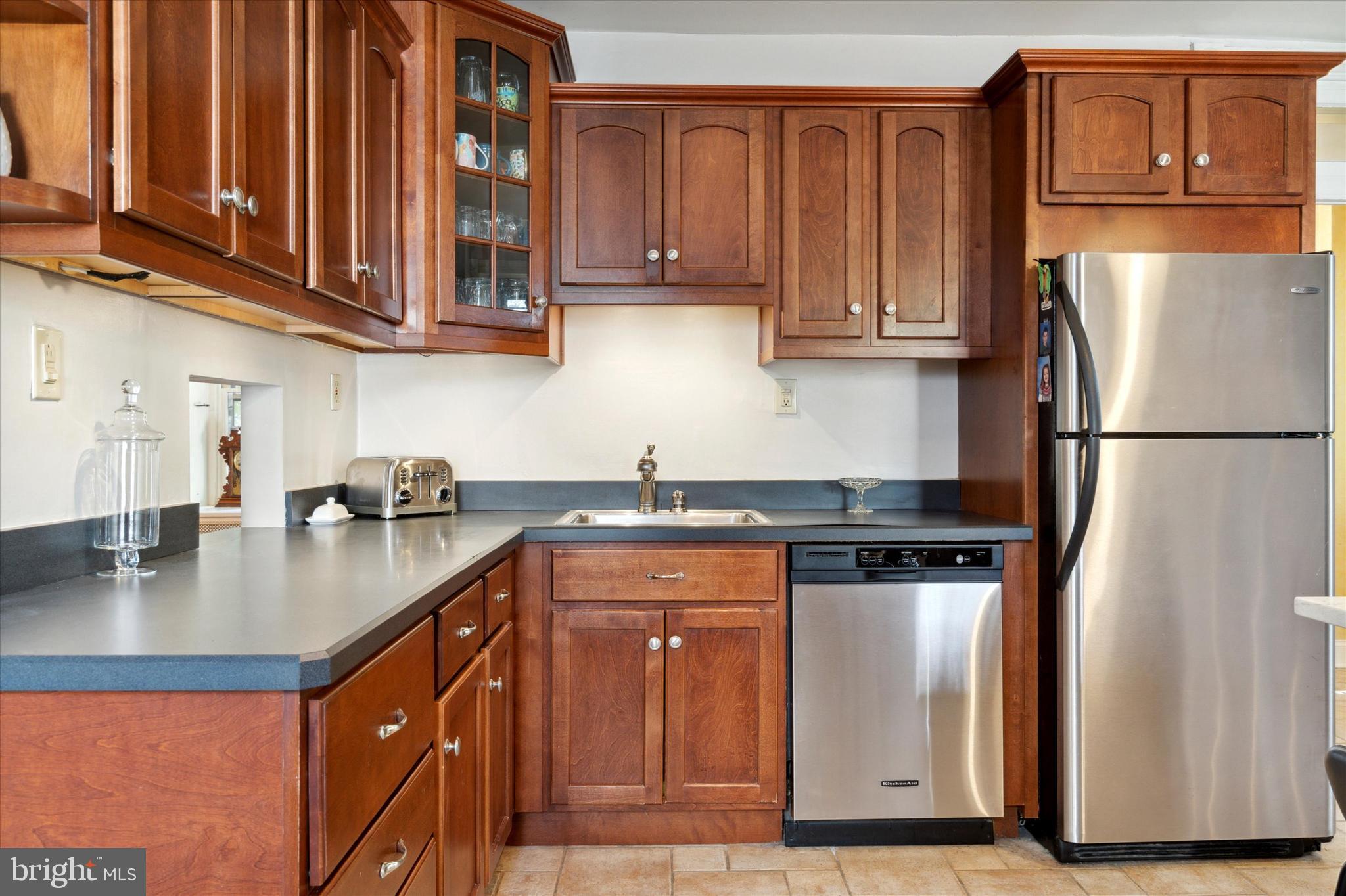 84 S Bethlehem Pike