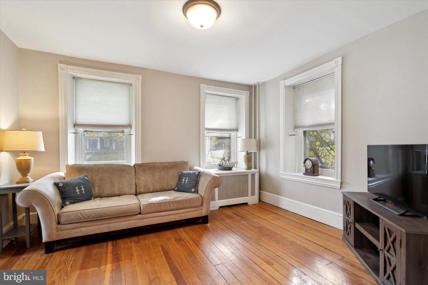 84 S Bethlehem Pike