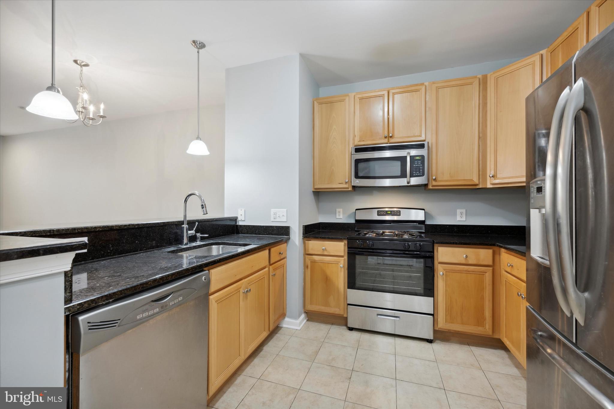 350 W Elm St #3318