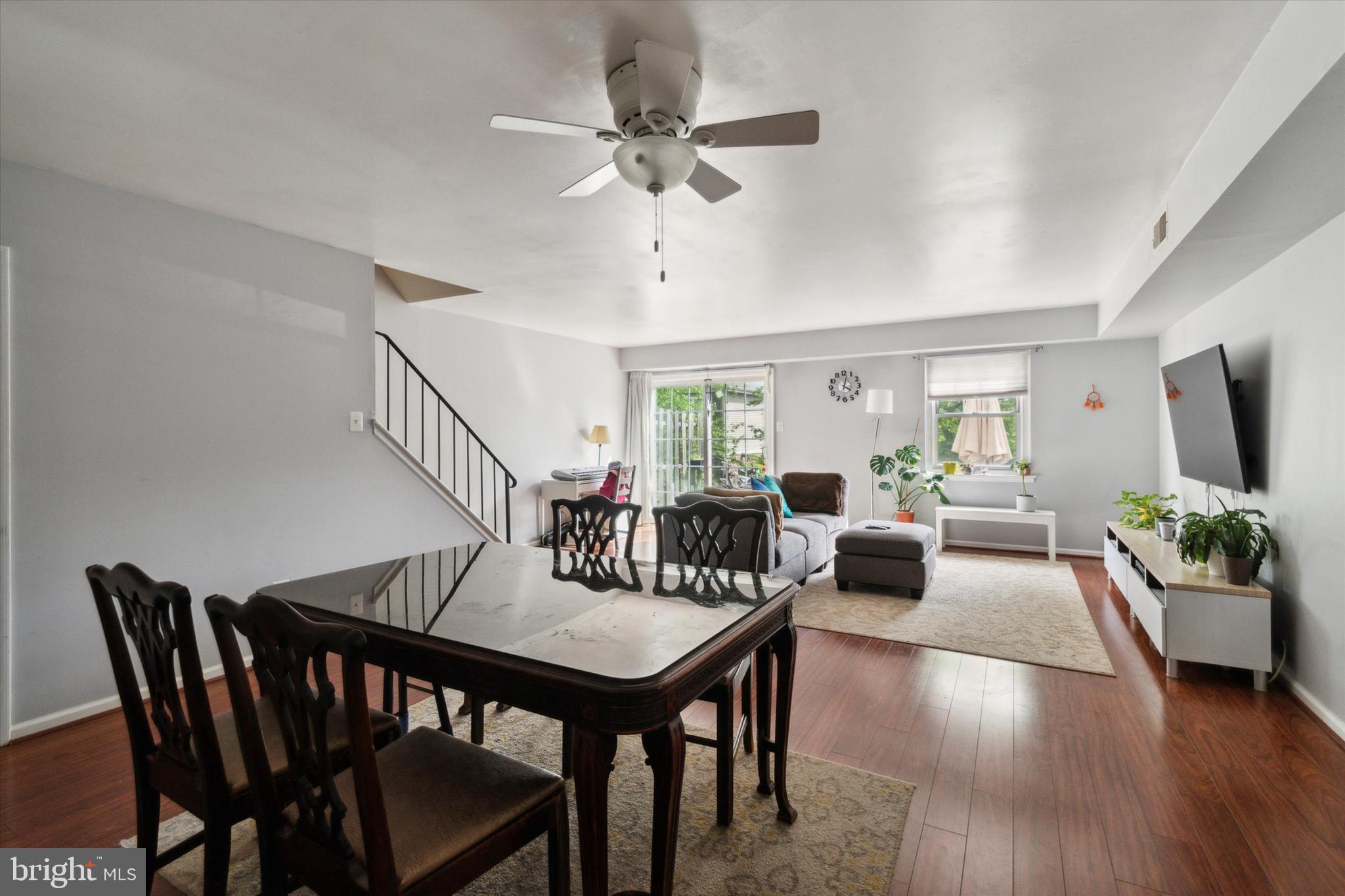 25 Yorktown Ct