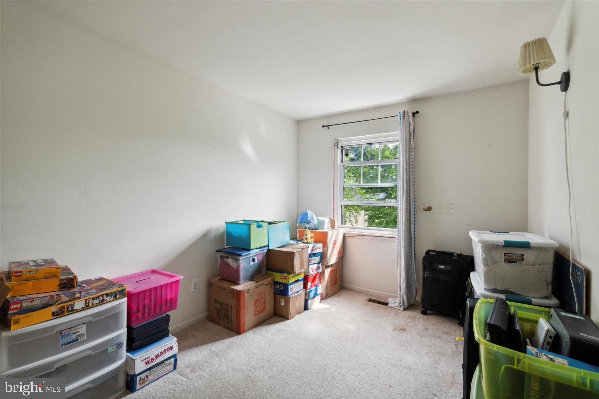 25 Yorktown Ct
