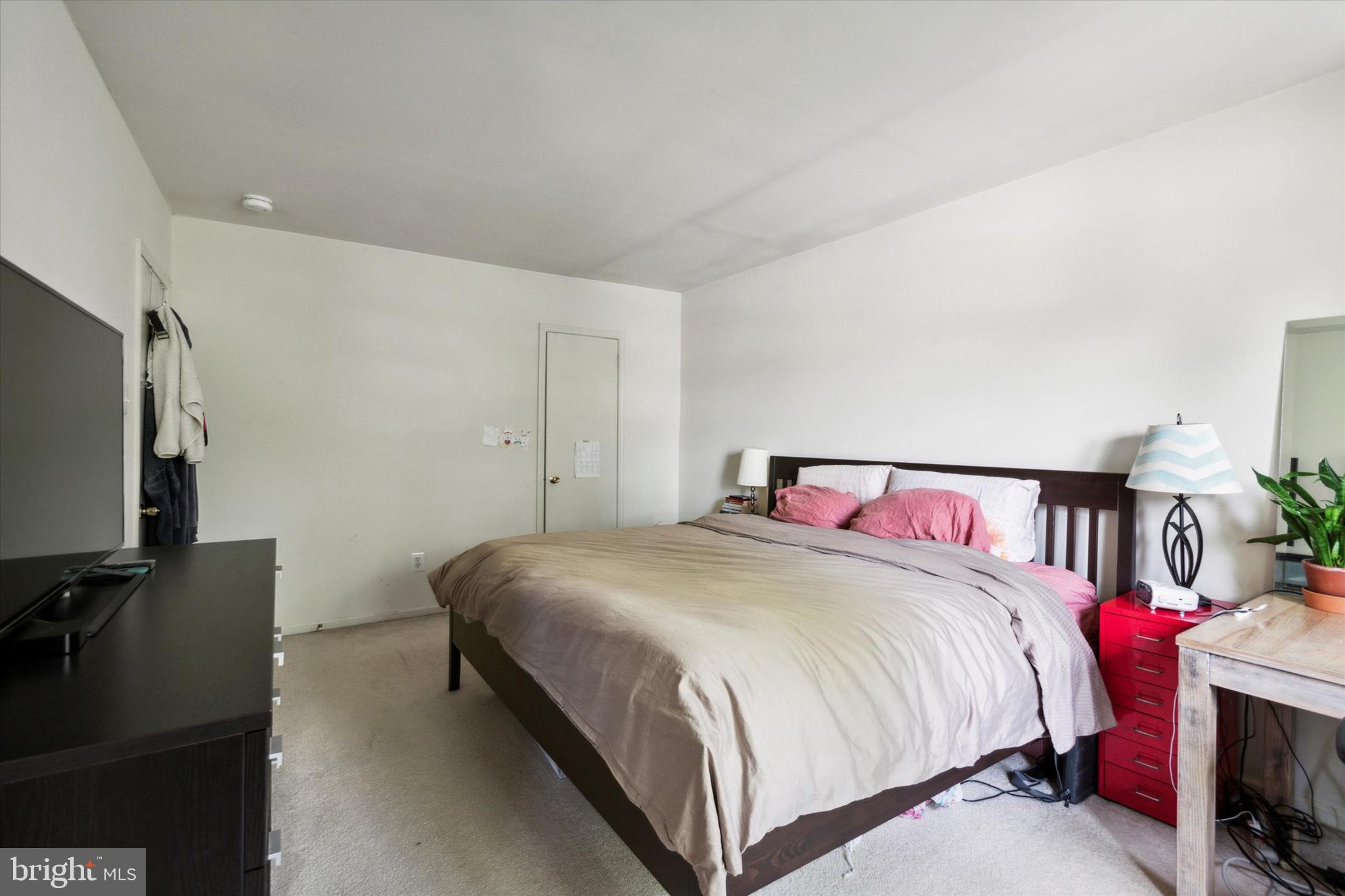 25 Yorktown Ct