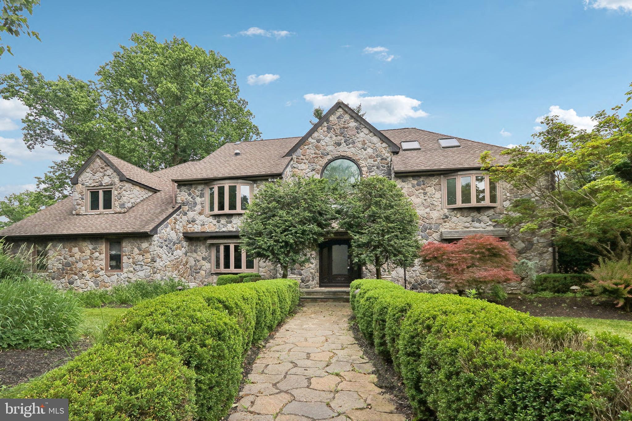 570 Penllyn Blue Bell Pike