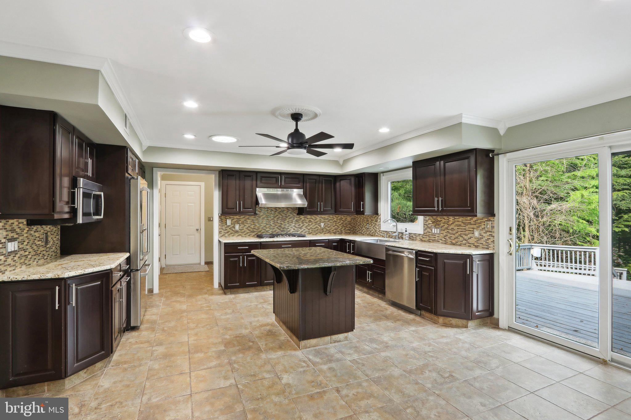 570 Penllyn Blue Bell Pike