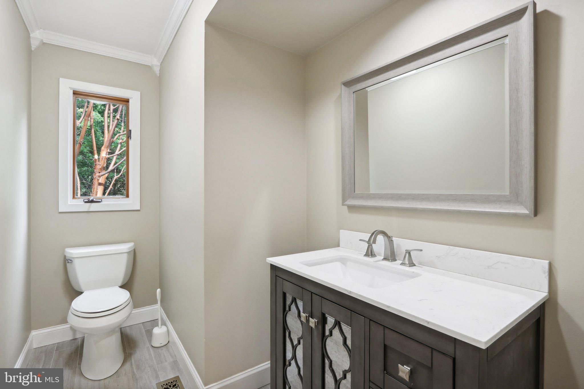 570 Penllyn Blue Bell Pike
