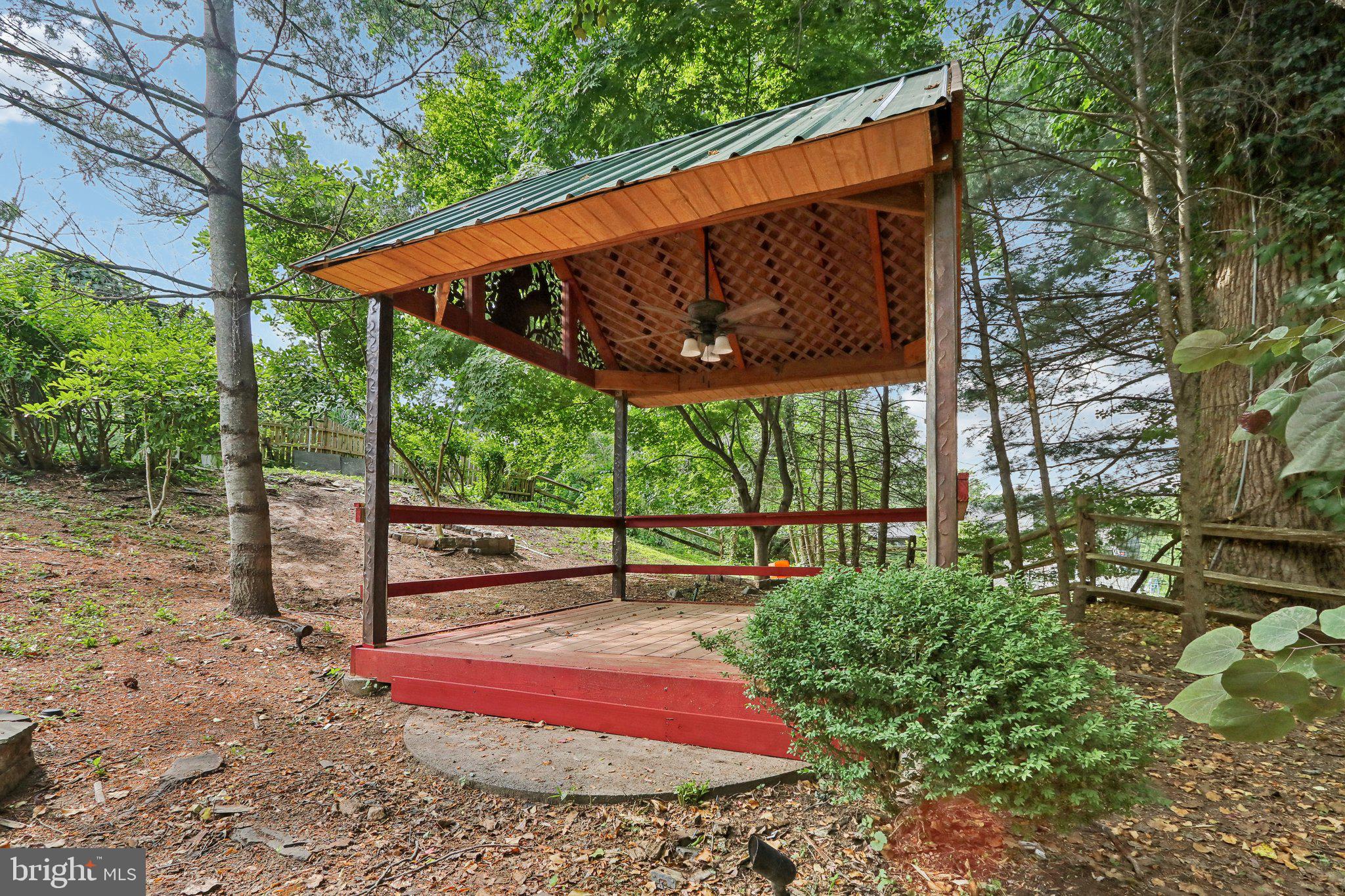 570 Penllyn Blue Bell Pike