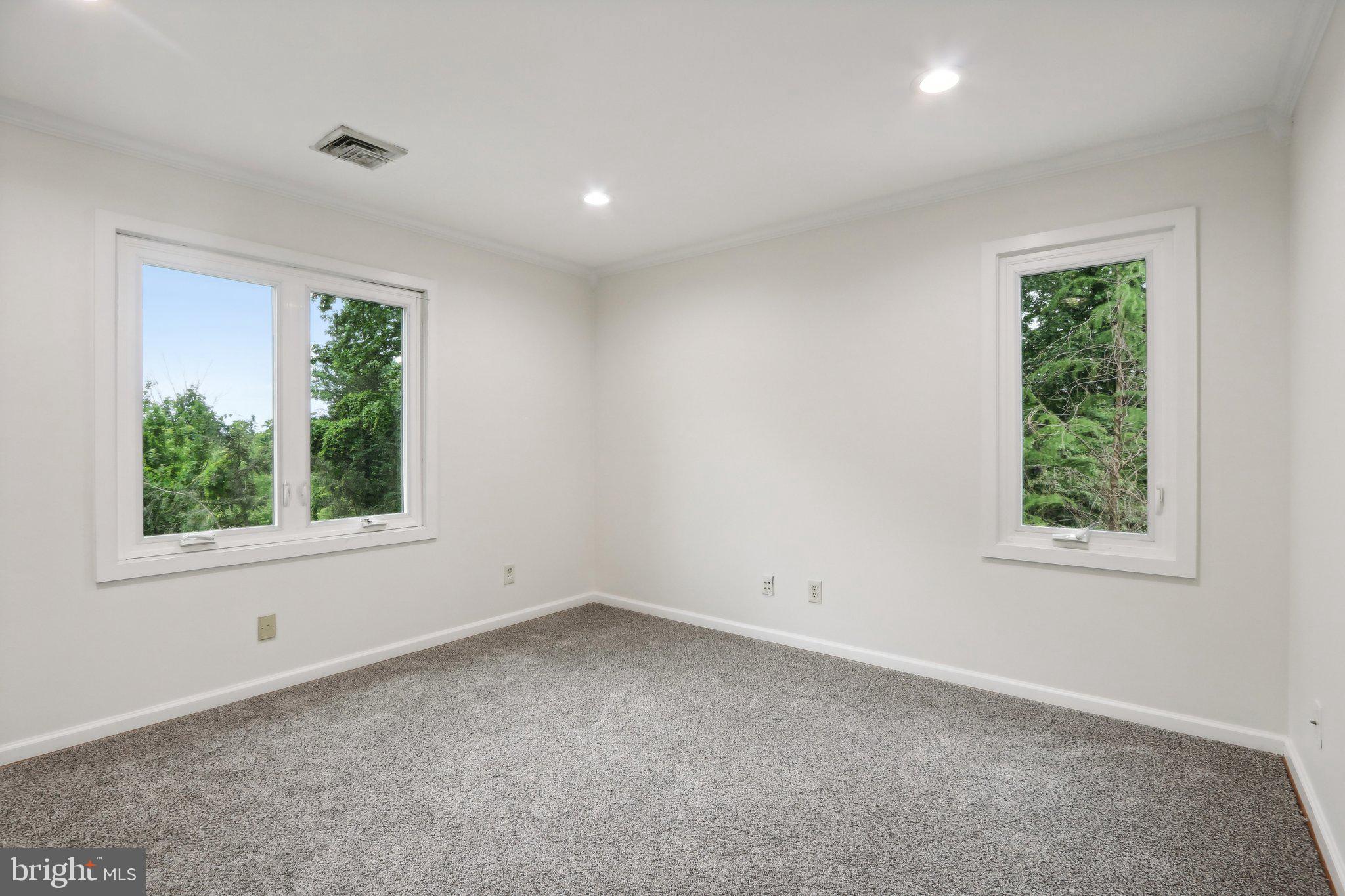 570 Penllyn Blue Bell Pike