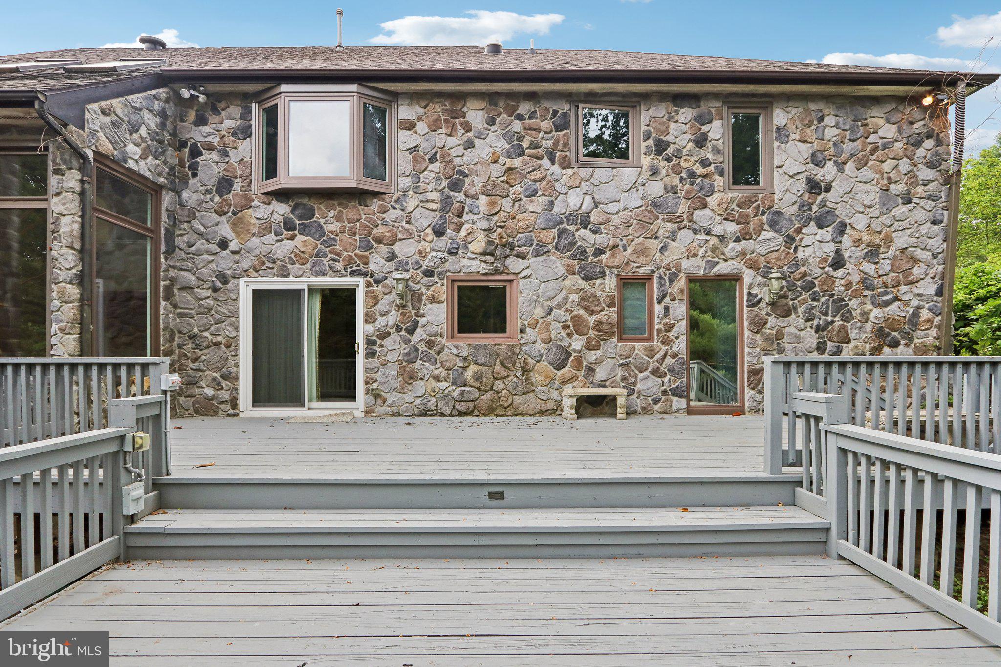 570 Penllyn Blue Bell Pike