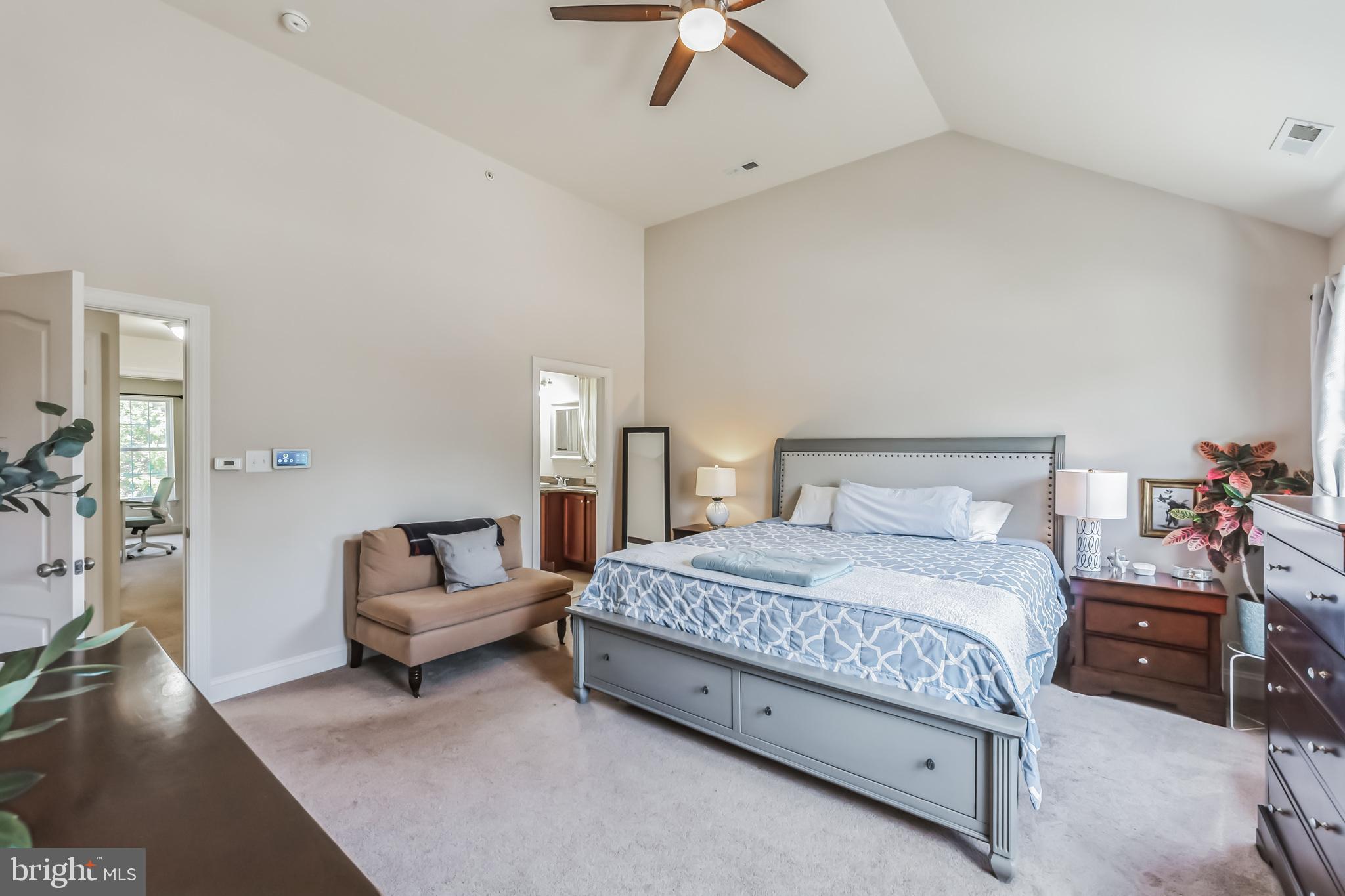 424 Stuart Ln