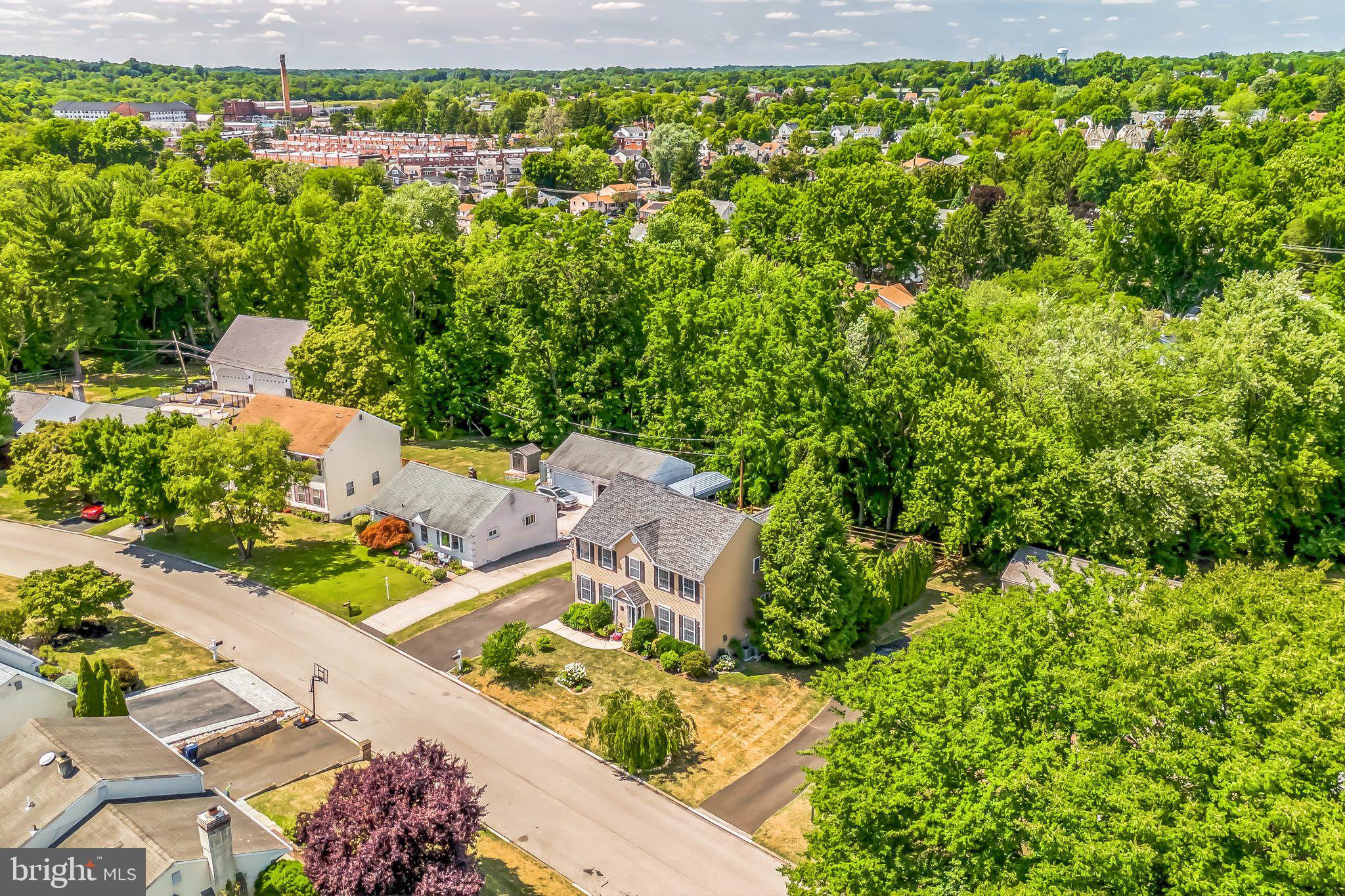 424 Stuart Ln