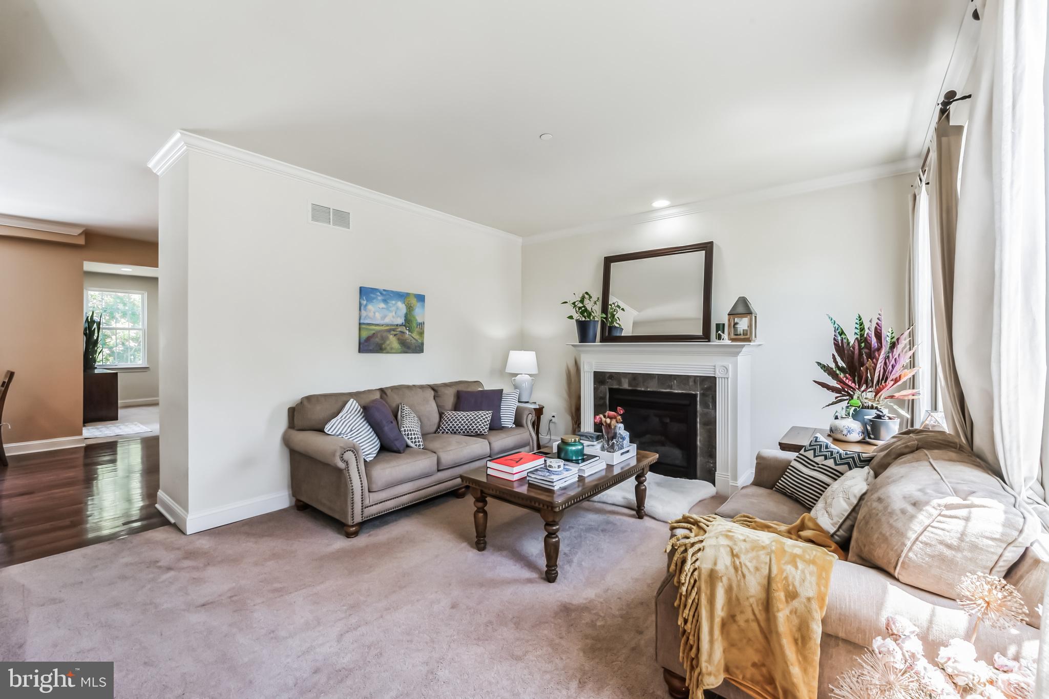 424 Stuart Ln