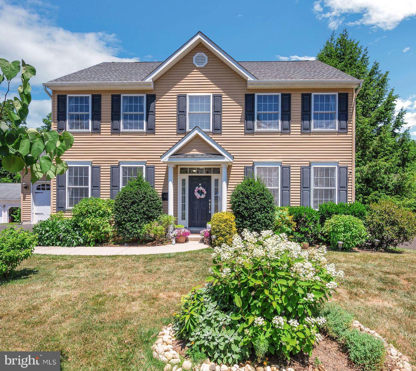 424 Stuart Ln