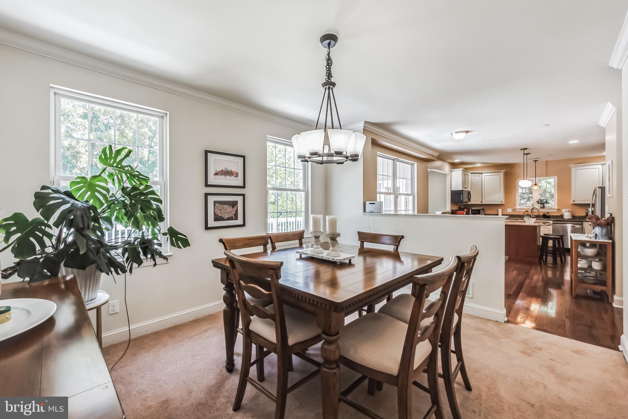 424 Stuart Ln