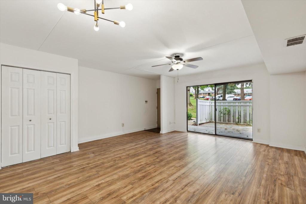 112 STONY WAY