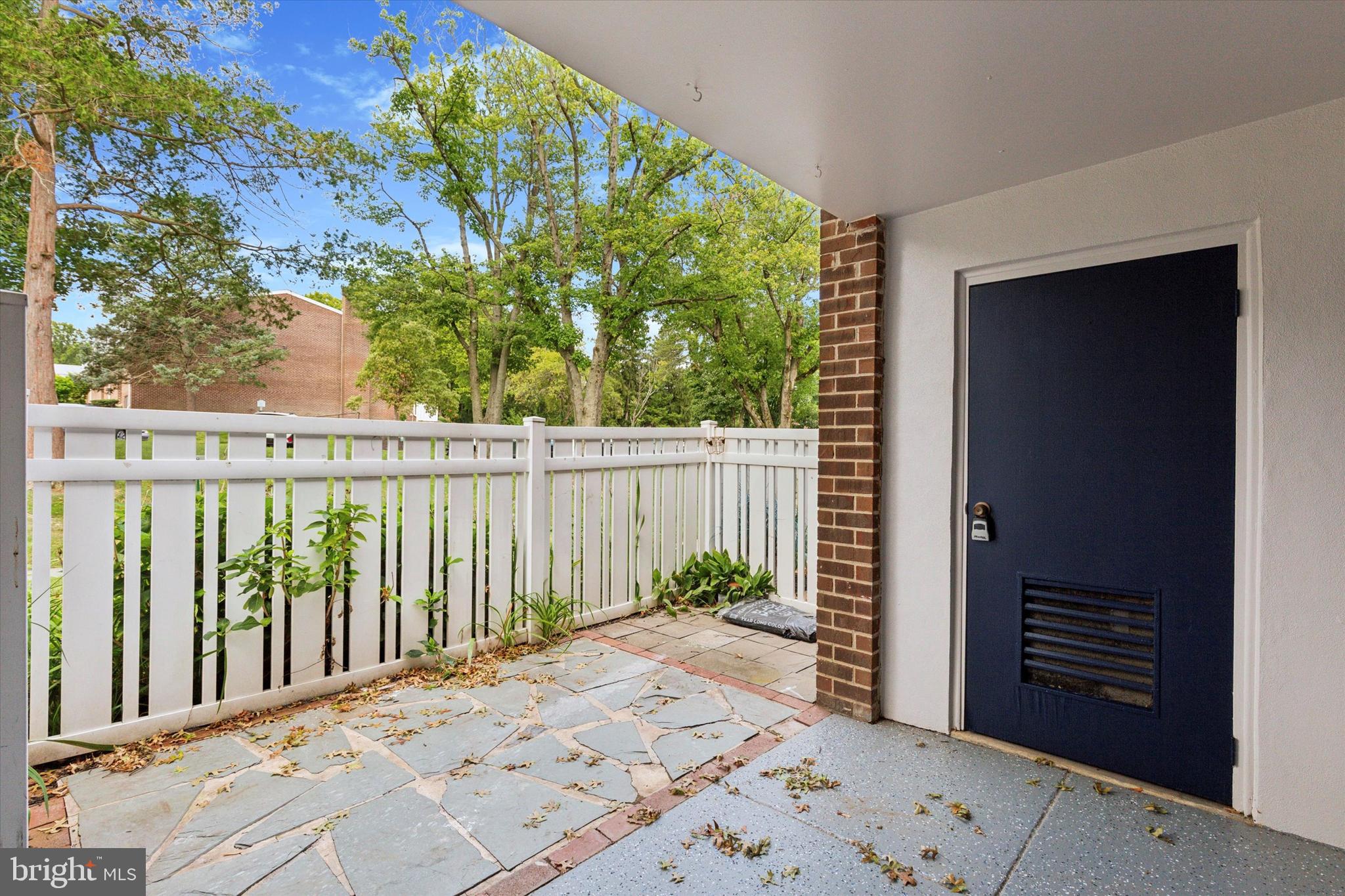 112 STONY WAY