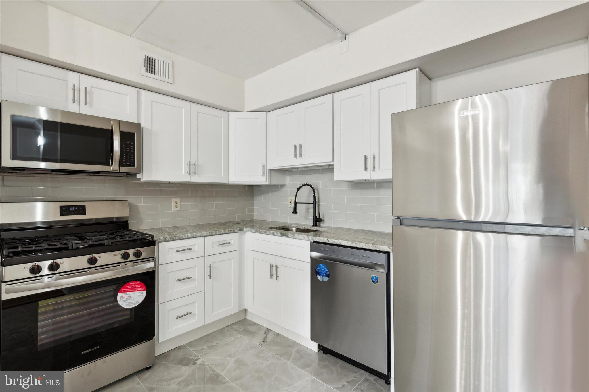 112 STONY WAY
