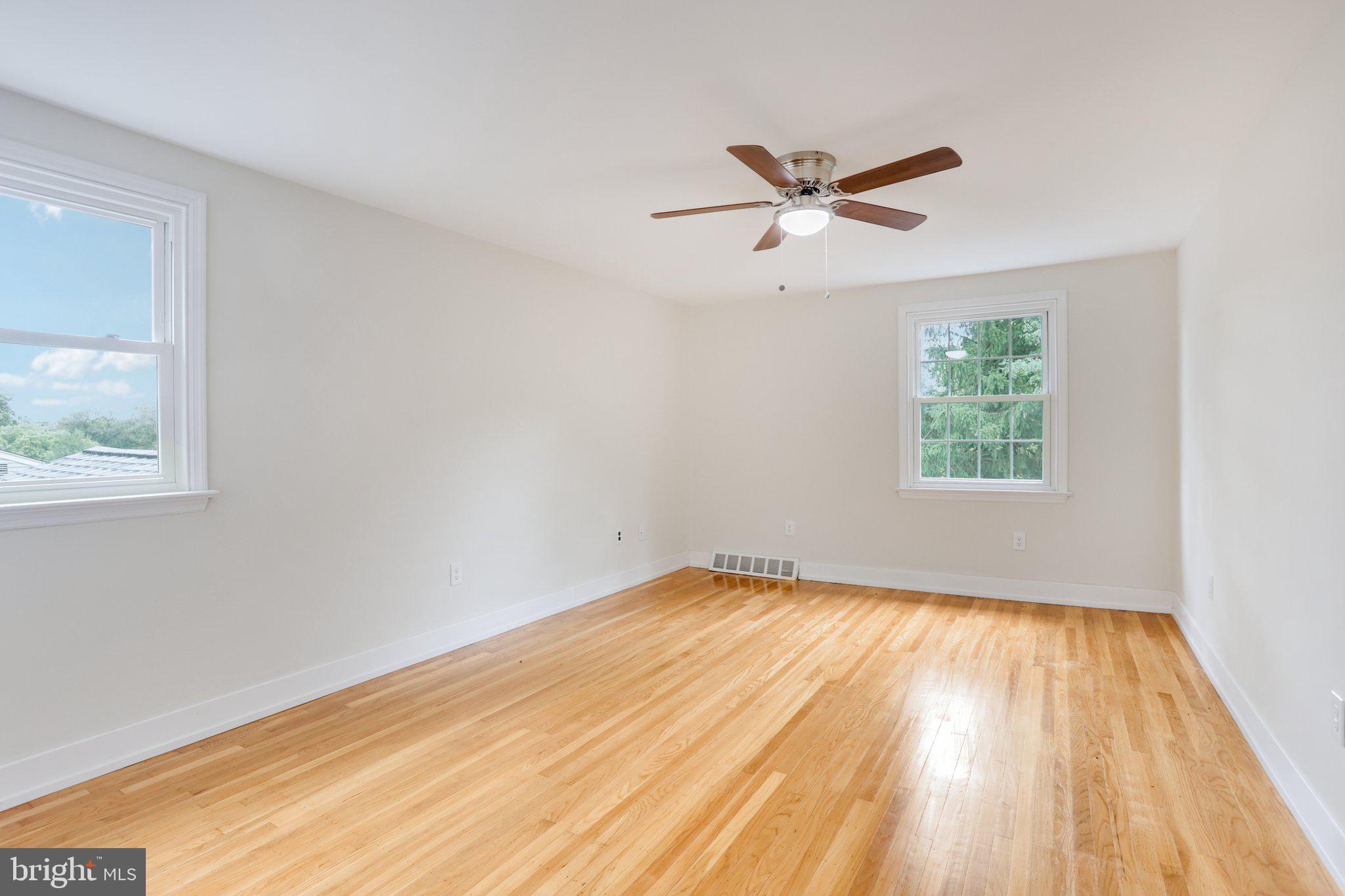 8326 Elliston
